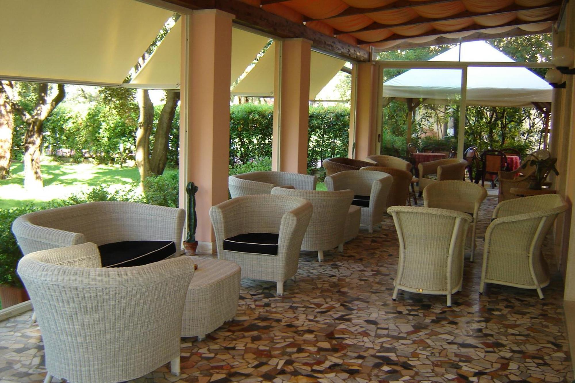 Hotel Mediterraneo Marina di Pietrasanta Εξωτερικό φωτογραφία